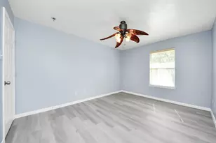 6803 Chapelfield Ln, Houston, TX 77049 - Photo 30