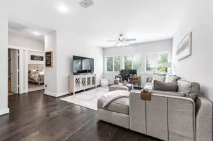 1709 Leilani Dr, Houston, TX 77055 - Photo 22
