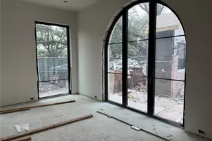 2247 Chilton Rd, Houston, TX 77019 - Photo 4