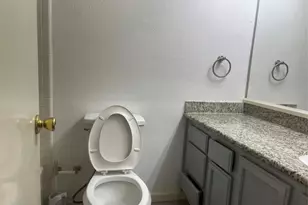 343 Elder Vista Dr, Houston, TX 77598 - Photo 8