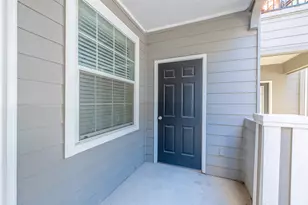 12215 Hunters Chase Dr, Austin, TX 78729 - Photo 12