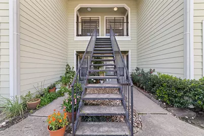 6602 Harbor Town Drive #1202, Houston, TX 77036 - Photo 2