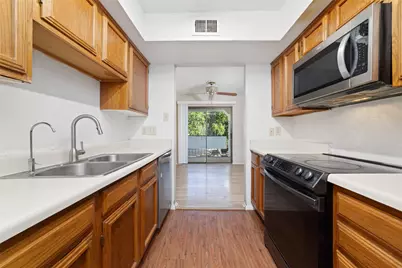 6602 Harbor Town Drive #1202, Houston, TX 77036 - Photo 10