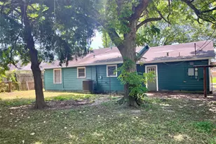 2922 Robinson Blvd, Texas City, TX 77590 - Photo 10