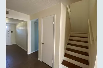 8470 Leawood Boulevard, Houston, TX 77072 - Photo 8