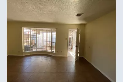 8470 Leawood Boulevard, Houston, TX 77072 - Photo 6