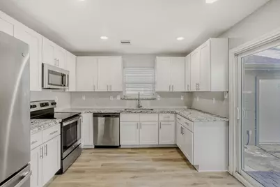 28943 Enchanted Drive, Shenandoah, TX 77381 - Photo 8