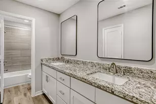 28943 Enchanted Dr, Shenandoah, TX 77381 - Photo 20