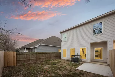 8218 Lawler Street #B, Houston, TX 77051 - Photo 28