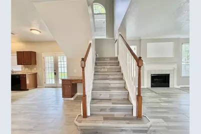 6315 Laurel Bush Lane, Sugar Land, TX 77479 - Photo 8