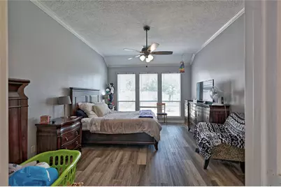 1415 Crystal Lake Circle E, Pearland, TX 77584 - Photo 26