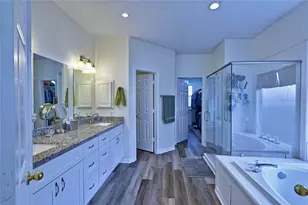 1415 Crystal Lake Cir E, Pearland, TX 77584 - Photo 22