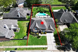 1415 Crystal Lake Cir E, Pearland, TX 77584 - Photo 46