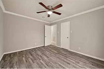 5207 Bent Bough Lane, Houston, TX 77088 - Photo 22