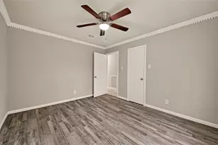 5207 Bent Bough Ln, Houston, TX 77088 - Photo 22