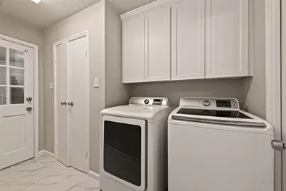 5207 Bent Bough Lane, Houston, TX 77088 - Photo 18