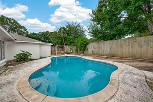 5207 Bent Bough Ln, Houston, TX 77088 - Photo 44