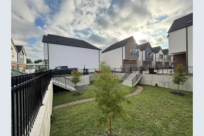 8430 Vogue Lane, Houston, TX 77055 - Photo 18
