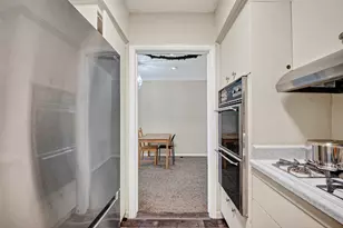 2600 Bellefontaine St Apt D24, Houston, TX 77025 - Photo 18