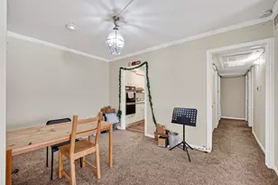 2600 Bellefontaine St Apt D24, Houston, TX 77025 - Photo 12