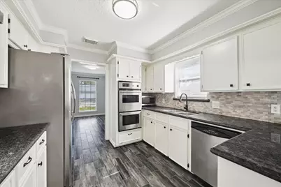 1804 Sleepy Creek Way, Pearland, TX 77581 - Photo 16