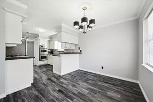 1804 Sleepy Creek Way, Pearland, TX 77581 - Photo 10