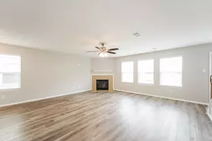 9816 Lace Flower Way, Conroe, TX 77385 - Photo 6