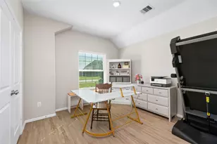 7206 Oakmont Ave, Baytown, TX 77523 - Photo 14