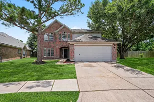 1805 Manor Cir, Rosenberg, TX 77471 - Photo 1