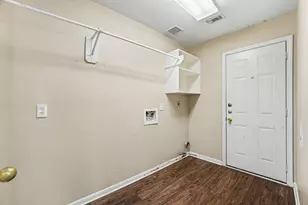 1805 Manor Cir, Rosenberg, TX 77471 - Photo 24