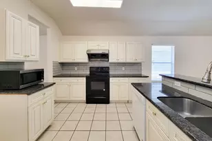 3010 Stonecross Ln, Dickinson, TX 77539 - Photo 20