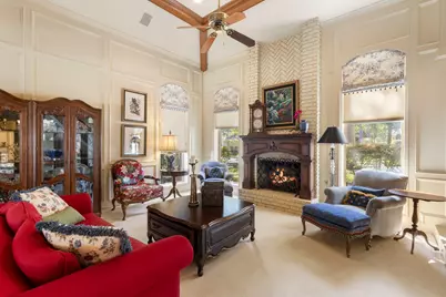 14018 Court Of Regents, Houston, TX 77069 - Photo 8