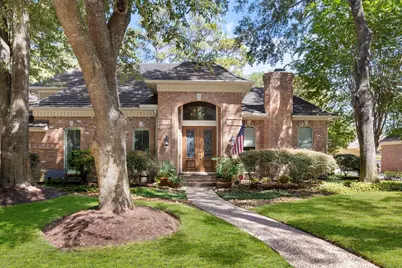 14018 Court Of Regents, Houston, TX 77069 - Photo 2