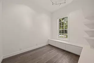 2114 Wroxton Rd, Houston, TX 77005 - Photo 10