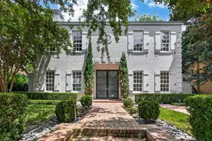 2114 Wroxton Rd, Houston, TX 77005 - Photo 1