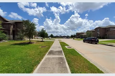 29614 Kettle Creek Court, Katy, TX 77494 - Photo 6