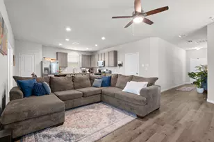 2540 Westslope Dr, Conroe, TX 77384 - Photo 2