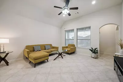 1815 Oakdale Mist Drive, Dickinson, TX 77539 - Photo 8