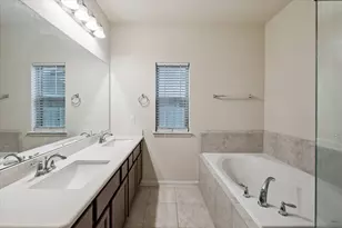 1815 Oakdale Mist Dr, Dickinson, TX 77539 - Photo 20