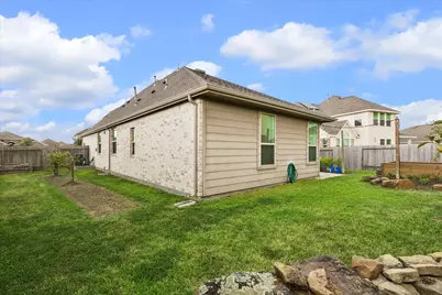 1815 Oakdale Mist Drive, Dickinson, TX 77539 - Photo 24