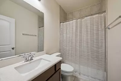 1815 Oakdale Mist Drive, Dickinson, TX 77539 - Photo 22