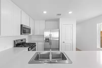 28714 Bottom Grass Trail, Hockley, TX 77447 - Photo 10