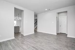 12910 Kinneskie Dr, Humble, TX 77346 - Photo 10