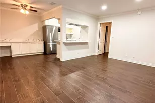 8935 Gaylord St, Houston, TX 77024 - Photo 4