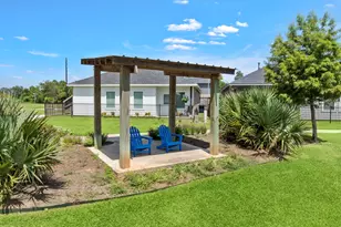 130 Water Grass Trl, Clute, TX 77531 - Photo 26