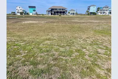 3823 Carmel Court, Galveston, TX 77554 - Photo 2