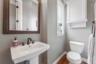 836 E 24th St, Houston, TX 77009 - Photo 32