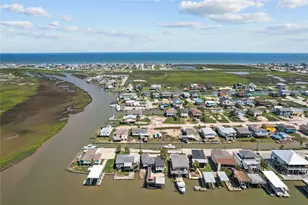 347 Bonito Ln, Surfside Beach, TX 77541 - Photo 2