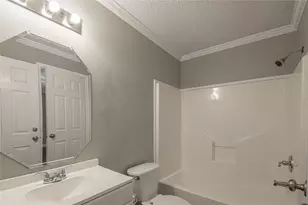 164 Varsity Dr, Huntsville, TX 77340 - Photo 14