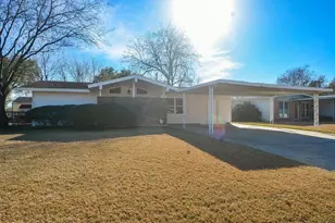 6923 Cole Creek Dr, Houston, TX 77092 - Photo 1